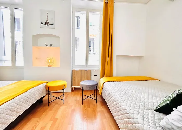 1 Bedroom Flat With Balcony Cannes Center Croisette 6Ppl